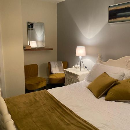 The Strand Guest House 팔카라 외부 사진